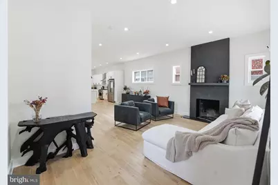 5921 2nd Place NW, Washington, DC 20011 - Photo 4