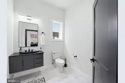 5921 2nd Place NW, Washington, DC 20011 - Photo 8