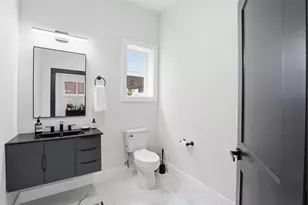 5921 2nd Pl NW, Washington, DC 20011 - Photo 8