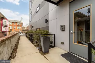129 Varnum St NW, Washington, DC 20011 - Photo 6