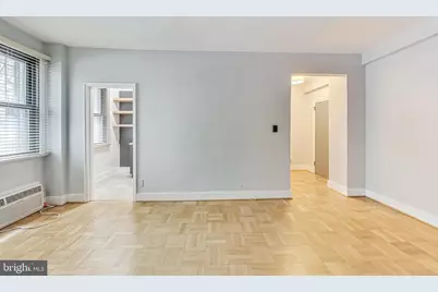 1010 25th Street NW #101, Washington, DC 20037 - Photo 8