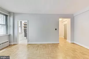 1010 25th St NW, Washington, DC 20037 - Photo 8