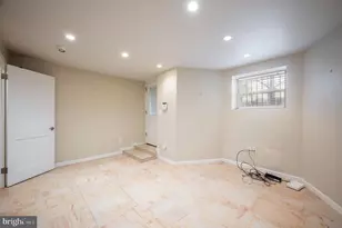 118 Bryant St NW, Washington, DC 20001 - Photo 32