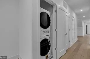 1121 Morse St NE, Washington, DC 20002 - Photo 8