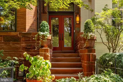 1617 35th Street NW, Washington, DC 20007 - Photo 2