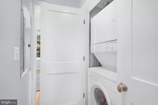 2359 Ashmead Pl NW, Washington, DC 20009 - Photo 18