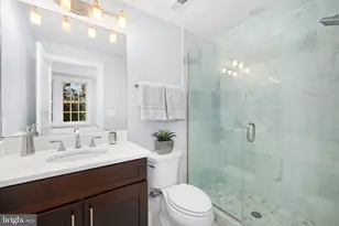 2359 Ashmead Pl NW, Washington, DC 20009 - Photo 14