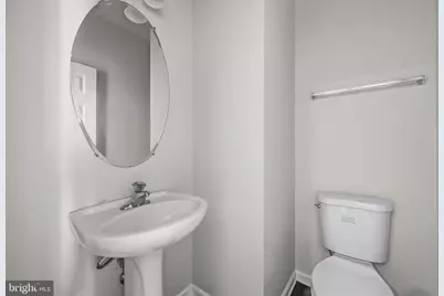 146 SW Danbury Street SW, Washington, DC 20032 - Photo 8