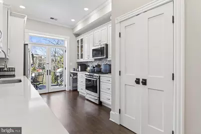 212 5th Street NE, Washington, DC 20002 - Photo 16