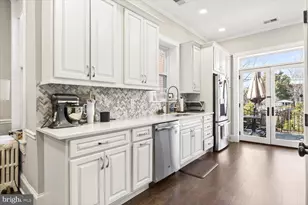 212 5th St NE, Washington, DC 20002 - Photo 18