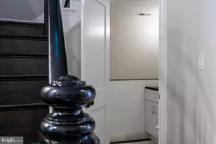 212 5th St NE, Washington, DC 20002 - Photo 10