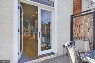 212 5th St NE, Washington, DC 20002 - Photo 20