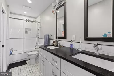 212 5th Street NE, Washington, DC 20002 - Photo 30