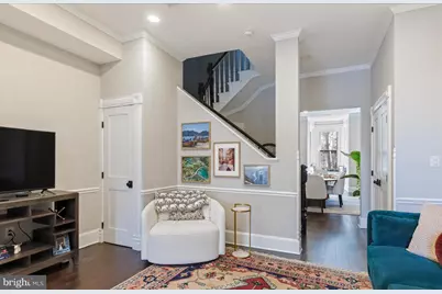 212 5th Street NE, Washington, DC 20002 - Photo 14