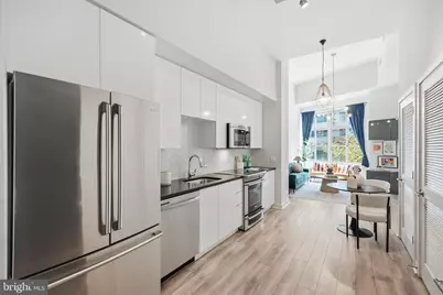 460 New York NW #205, Washington, DC 20001 - Photo 2