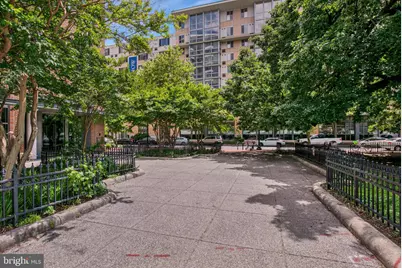 460 New York Avenue NW #607, Washington, DC 20001 - Photo 44