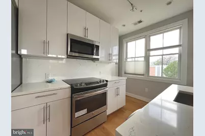 1209 G Street SE #8, Washington, DC 20003 - Photo 16