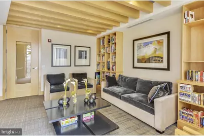 475 K Street NW #321, Washington, DC 20001 - Photo 32