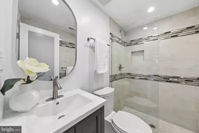 1208 Shepherd Street NW, Washington, DC 20011 - Photo 32