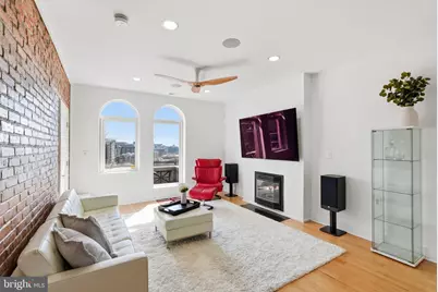 115 New York Avenue NW #9, Washington, DC 20001 - Photo 8