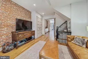 906 8th St NE, Washington, DC 20002 - Photo 8