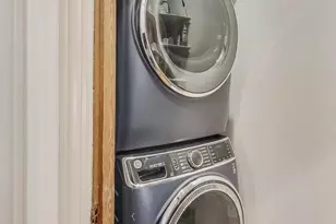 906 8th St NE, Washington, DC 20002 - Photo 20