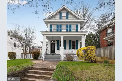 2322 37th Street NW, Washington, DC 20007 - Photo 2