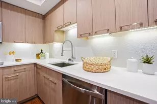 2331 15th St NW, Washington, DC 20009 - Photo 8