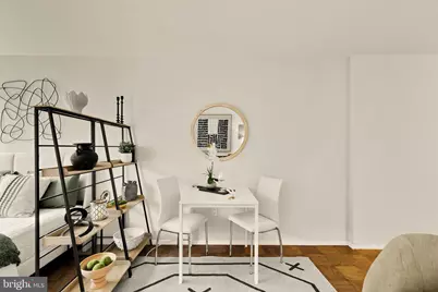1301 20th Street NW #817, Washington, DC 20036 - Photo 2