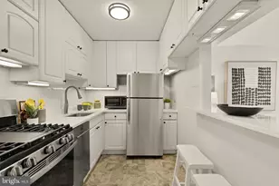 1301 20th St NW, Washington, DC 20036 - Photo 2