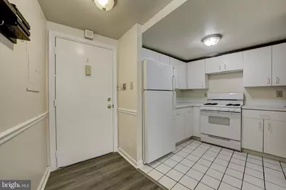 1239 Vermont Avenue NW #104, Washington, DC 20005 - Photo 4