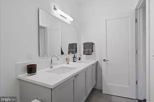 770 Park Rd NW, Washington, DC 20010 - Photo 26