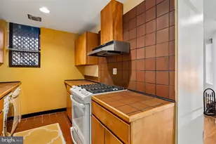 2038 18th St NW, Washington, DC 20009 - Photo 26