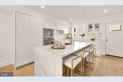 1200 Eton Court NW #T4, Washington, DC 20007 - Photo 4