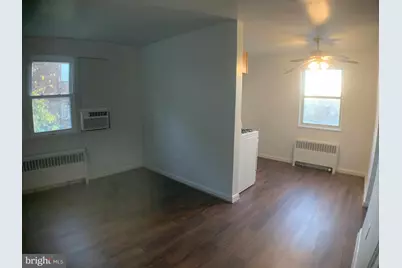 927 52nd Street NE #4, Washington, DC 20019 - Photo 4