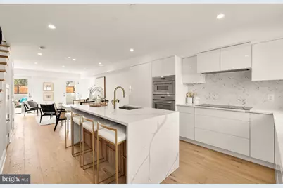 1200 Potomac Street NW #T5, Washington, DC 20007 - Photo 2