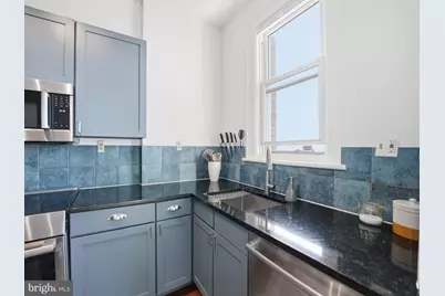 1852 Columbia Road NW #603, Washington, DC 20009 - Photo 6