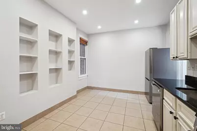 1221 D Street NE, Washington, DC 20002 - Photo 8