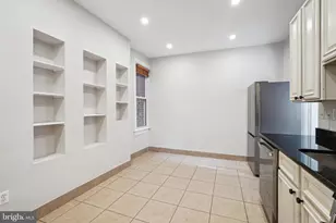 1221 D St NE, Washington, DC 20002 - Photo 8