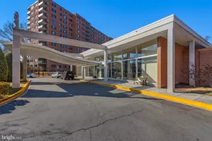 4201 Cathedral Ave NW, Washington, DC 20016 - Photo 26