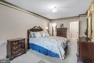 4201 Cathedral Ave NW, Washington, DC 20016 - Photo 22