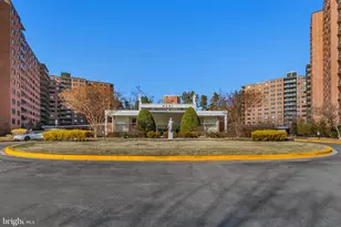 4201 Cathedral Ave NW, Washington, DC 20016 - Photo 1