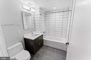 1300 4th St SE, Washington, DC 20003 - Photo 6