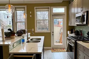 1011 8th St NE, Washington, DC 20002 - Photo 20