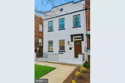 236 Division Avenue NE, Washington, DC 20019 - Photo 1