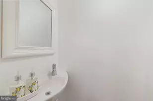 1233 Potomac St NW, Washington, DC 20007 - Photo 12