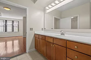400 Massachusetts Ave NW, Washington, DC 20001 - Photo 26
