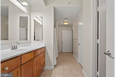 400 Massachusetts Avenue NW #421, Washington, DC 20001 - Photo 24