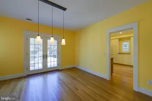 5717 Chevy Chase Pkwy NW, Washington, DC 20015 - Photo 18