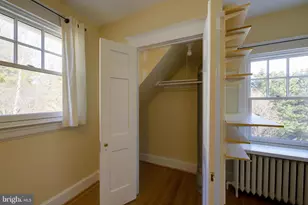 5717 Chevy Chase Pkwy NW, Washington, DC 20015 - Photo 40